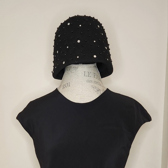 Vintage Bead Rhinestone Cloche Hat - Picture 2 of 11